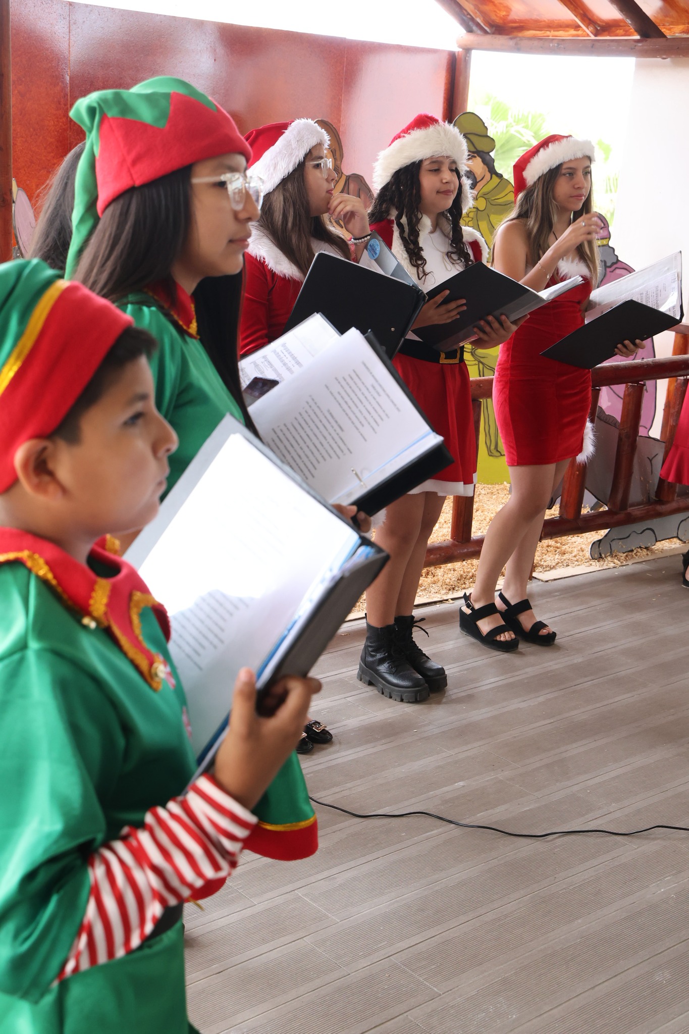 COROS DE CÁMARA Y DE VOCES BLANCAS DEL TEATRO MUNICIPAL INVITAN A CICLO DE CONCIERTOS “TIEMPOS DE ADVIENTO” 2025