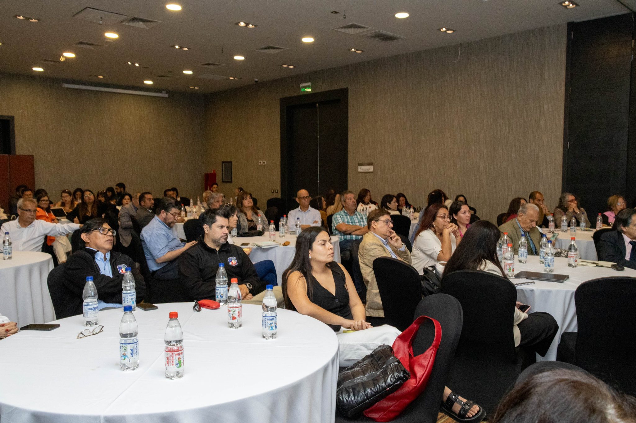 SLEP Iquique fortalece liderazgo y convivencia en directores de colegios y jardines