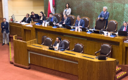 Cámara despacha a ley proyecto que prohíbe y regula el uso de dispositivos móviles en establecimientos educacionales