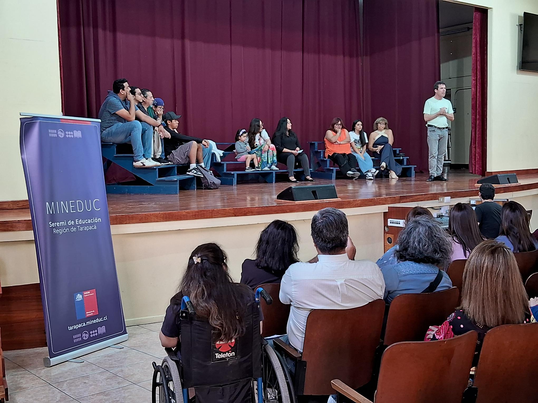 Obra de teatro “Todas esas cosas maravillosas” abordó la comunicación y la resiliencia