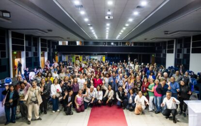 Convocatoria abierta hasta el 8 de marzo: Entel lanza segunda versión del Fondo 55+: $ 360 millones para acortar la brecha digital en adultos mayores