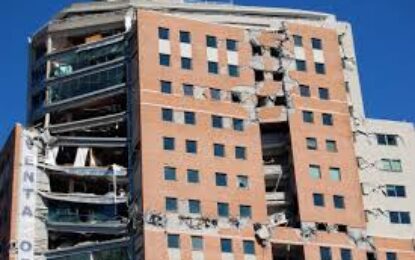 Encuesta Uandes: 80% de los chilenos espera un terremoto mayor a 7,5, pero solo el 10% está preparado para una emergencia