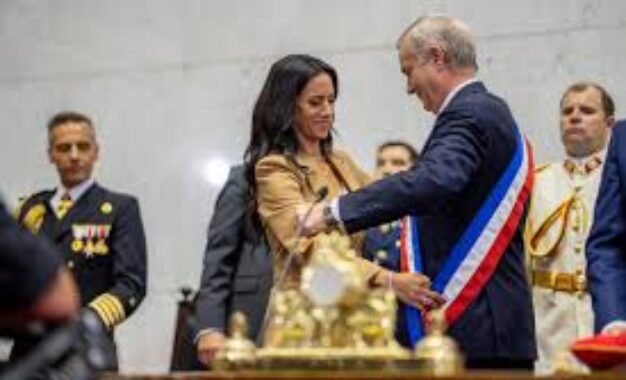 ¿Qué busca comunicar el Gobierno de Kast con el nuevo logo? Experto explica