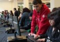 Escuelas Protegidas genera controversia: experta afirma que varias de sus normas ya existen en la legislación chilena