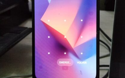 Te roban el celular, pero también pueden comprometer tu identidad digital: experto entrega claves para proteger tus cuentas