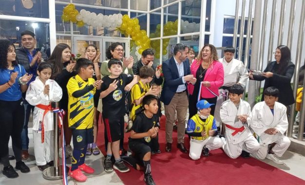 Alto Hospicio inaugura moderno Albergue Deportivo con capacidad para 80 personas