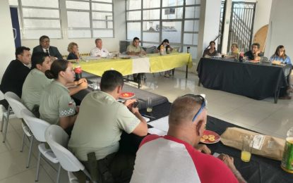 Autoridades y vecinos abordan medidas para fortalecer la seguridad en barrios de Iquique