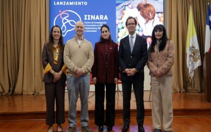 Lanzan centro de investigación que buscará ser puente entre la evidencia científica y las políticas públicas para promover el bienestar y resiliencia de la niñez y adolescencia