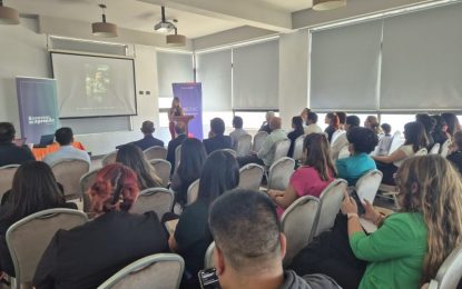 Programa ACSA MINEDUC aborda gestión del clima escolar con comunidades educativas de Tarapacá