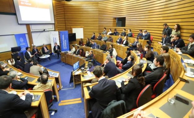 Vicepresidente de Banco Santander advierte riesgos por Fonavi: “Puede quitar incentivos a otorgar créditos hipotecarios”